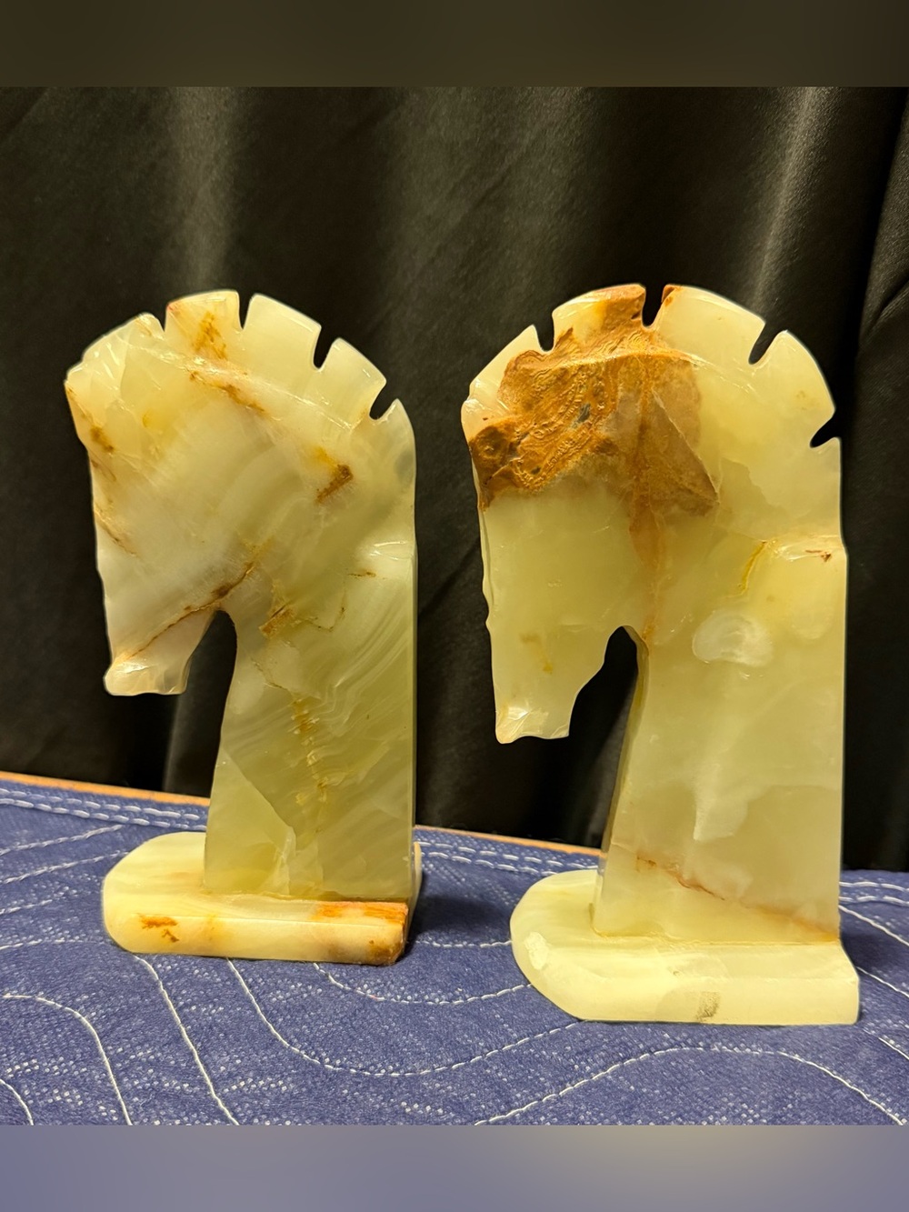 Onyx Horse Head Bookends)